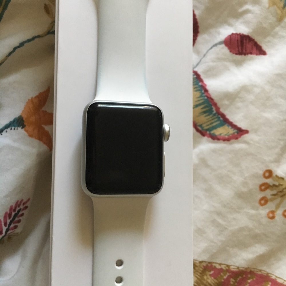 38 Apple Watch ⌚️series 2